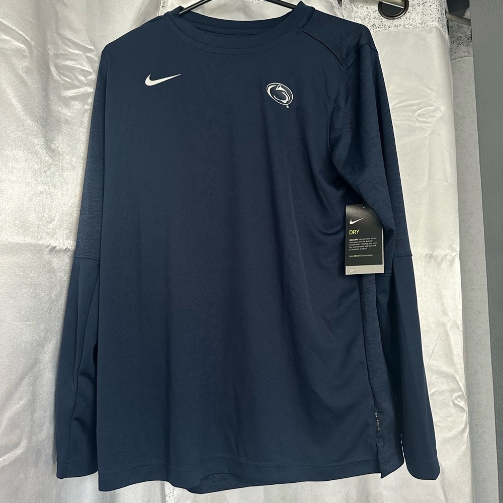 Nike  Penn State Women’s Navy Long Sleeve Shirt